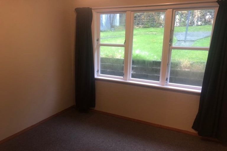 Photo of property in 49a Judd Crescent, Naenae, Lower Hutt, 5011