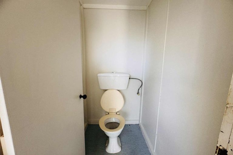 Photo of property in 23 Joseph Street, West End, Palmerston North, 4412