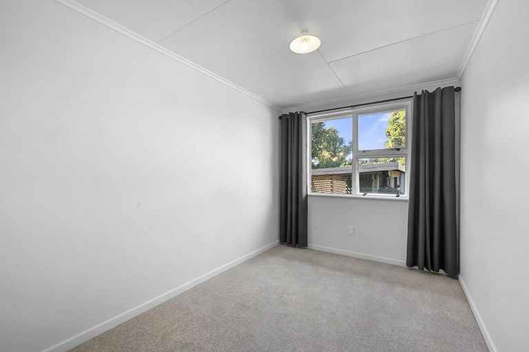Photo of property in 4/290 Carrington Street, Vogeltown, New Plymouth, 4310