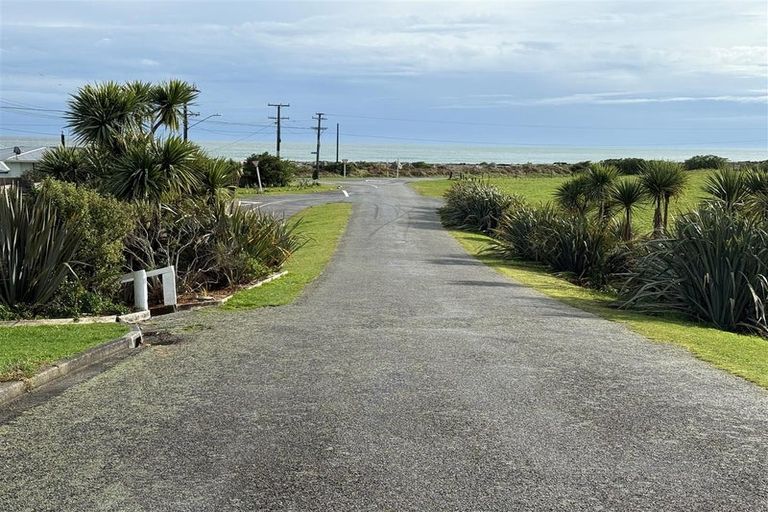 Photo of property in 16 Monro Street, Cobden, Greymouth, 7802