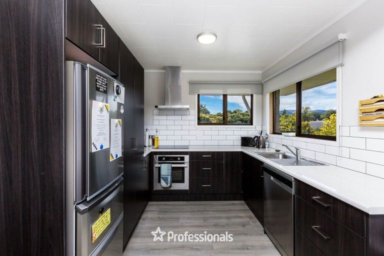 Photo of property in 4f1- Parera Grove, Heretaunga, Upper Hutt, 5018