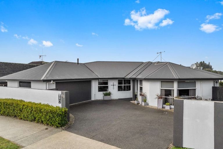 Photo of property in 46 Coleraine Drive, Rototuna, Hamilton, 3210