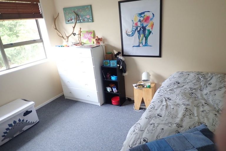 Photo of property in 60 Leeward Drive, Whitby, Porirua, 5024