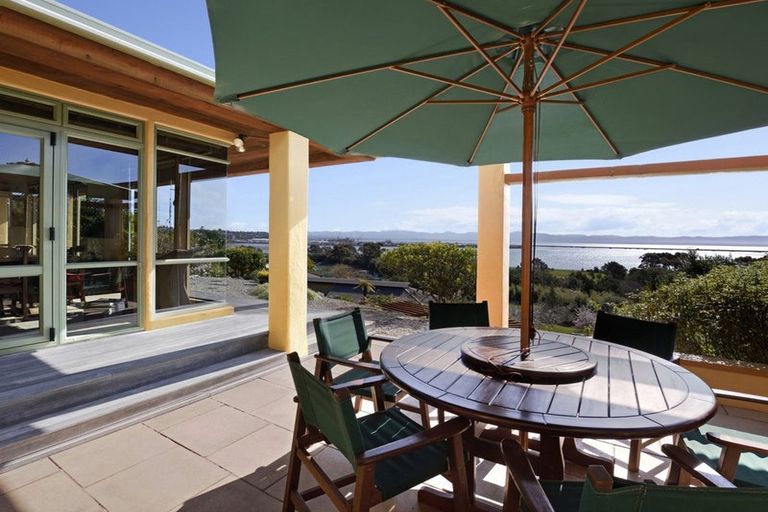 Photo of property in 17 Walters Bluff, Atawhai, Nelson, 7010