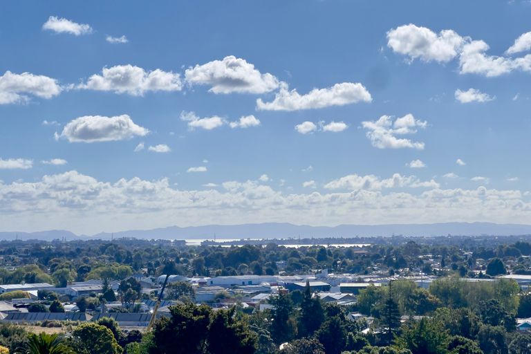 Photo of property in 32 Barberton Terrace, Red Hill, Papakura, 2110
