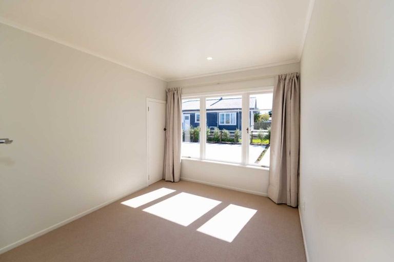 Photo of property in 9b Lawrence Street, Otane, 4202