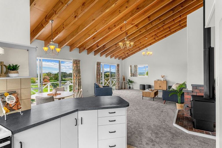 Photo of property in 17 Scenic Rise, Maunu, Whangarei, 0179