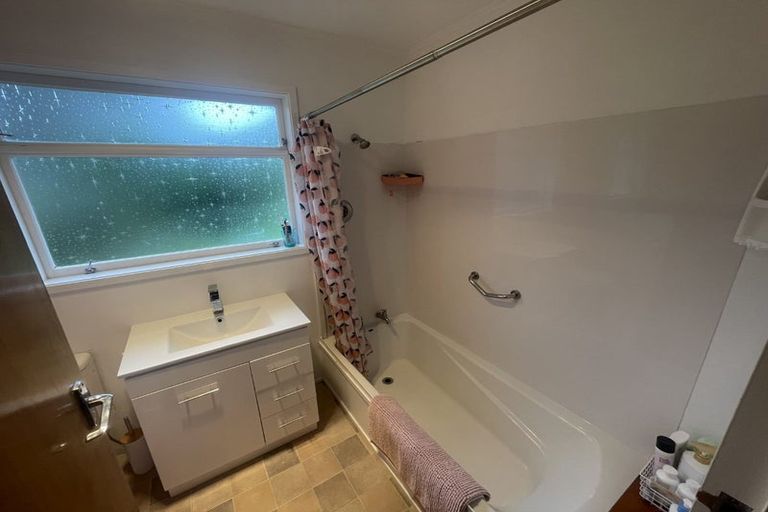 Photo of property in 2/7 Hair Street, Wainuiomata, Lower Hutt, 5014