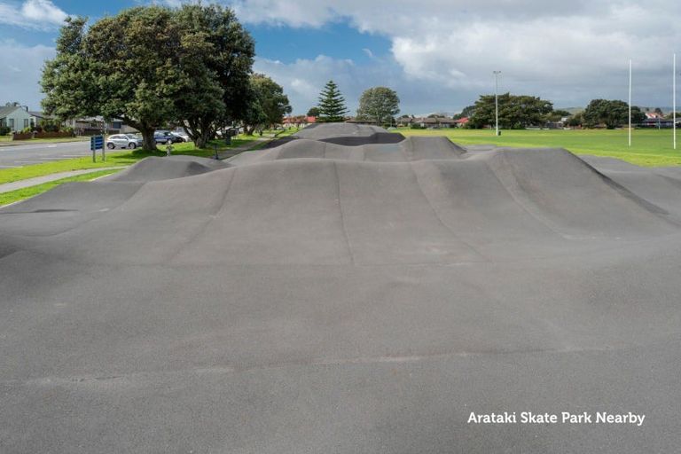 Photo of property in 2c Kaniere Street, Mount Maunganui, 3116
