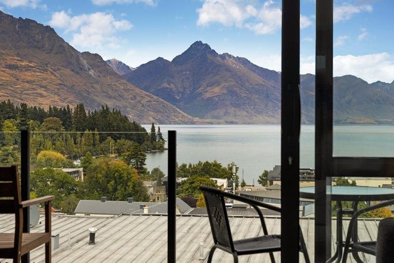 Photo of property in 75g Ballarat Street, Queenstown, 9300