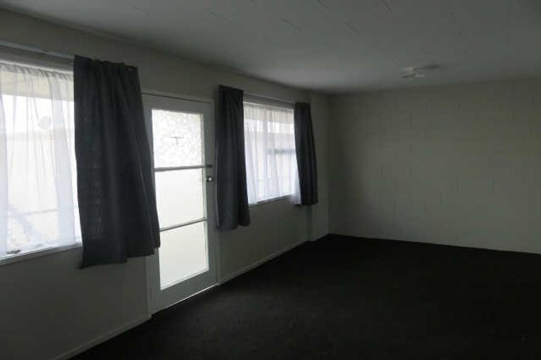 Photo of property in 142u2 Firth Street, Hamilton East, Hamilton, 3216