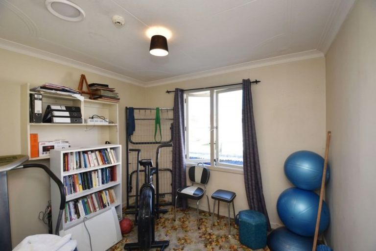 Photo of property in 244 Conyers Street, Strathern, Invercargill, 9812