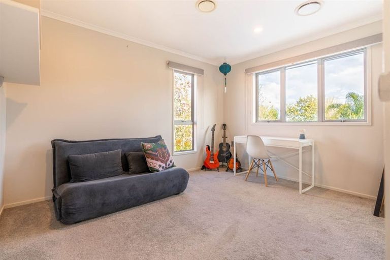 Photo of property in 5 Keswick Crescent, Huntington, Hamilton, 3210