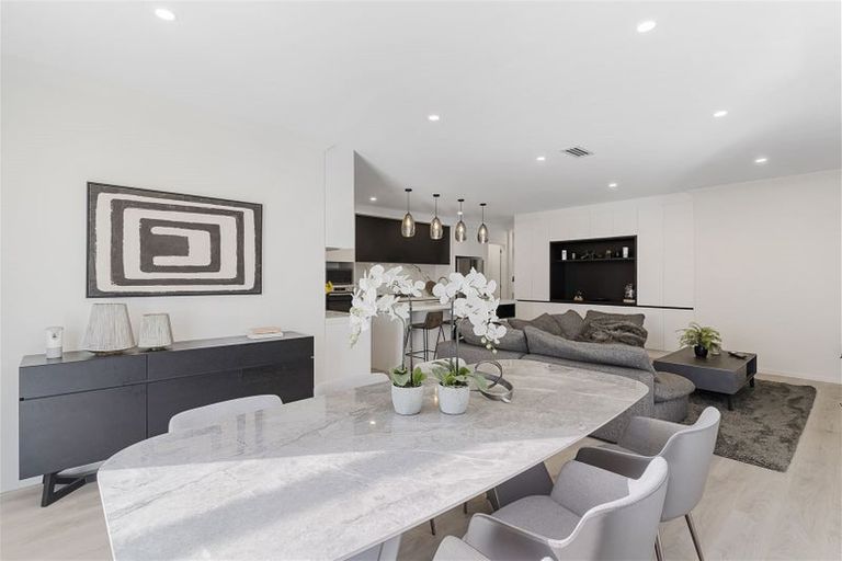 Photo of property in 7 Heavenly Way, Flat Bush, Auckland, 2019