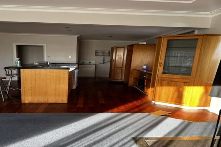 Photo of property in 81 Meeanee Road, Taradale, Napier, 4112