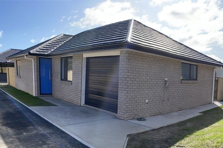 Photo of property in 110b Main Road, Waikanae, 5036