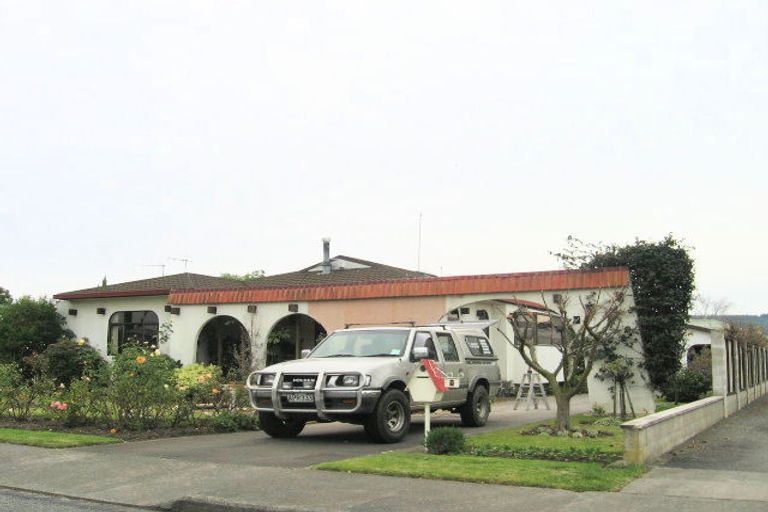 Photo of property in 7 Chester Street, Taradale, Napier, 4112