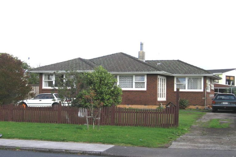 Photo of property in 698 Te Atatu Road, Te Atatu Peninsula, Auckland, 0610