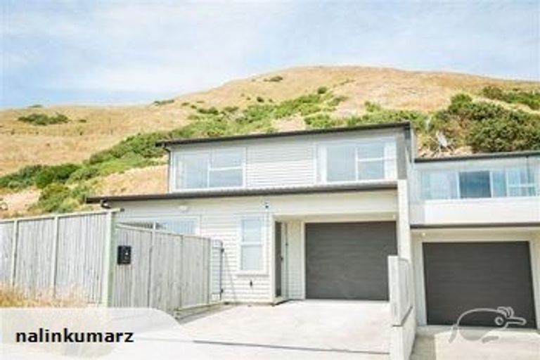 Photo of property in 19a Comber Place, Johnsonville, Wellington, 6037