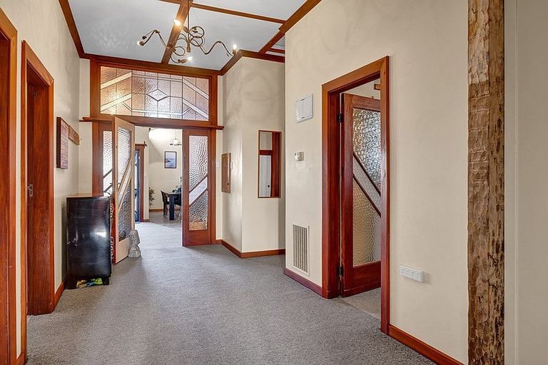 Photo of property in 70 Victoria Street, Hawera, 4610