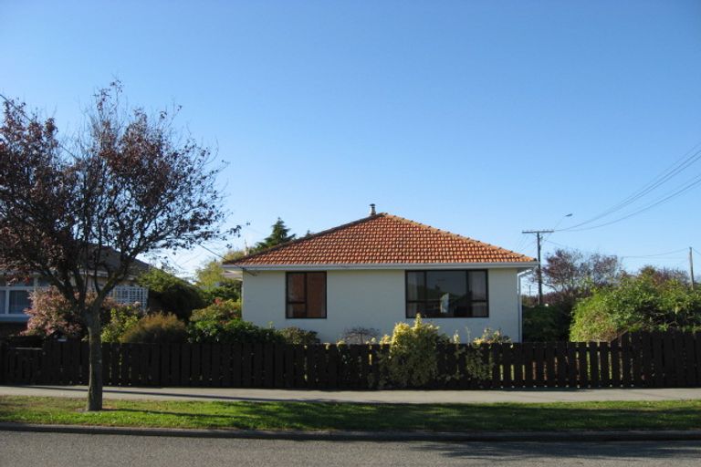 Photo of property in 12 Teviot Street, Oamaru North, Oamaru, 9400