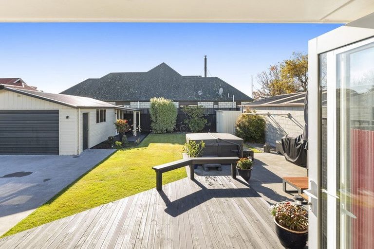 Photo of property in 53 Woolley Street, Avondale, Christchurch, 8061