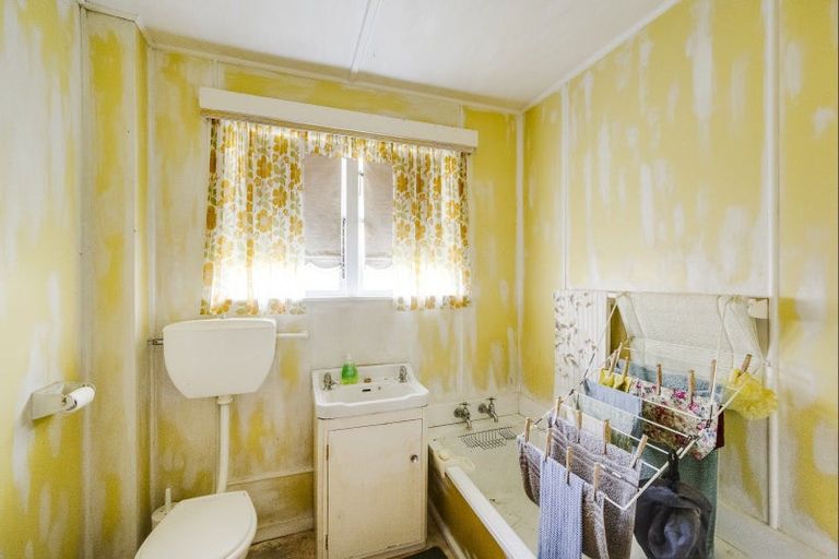 Photo of property in 700 Tamatea Street, Mahora, Hastings, 4120