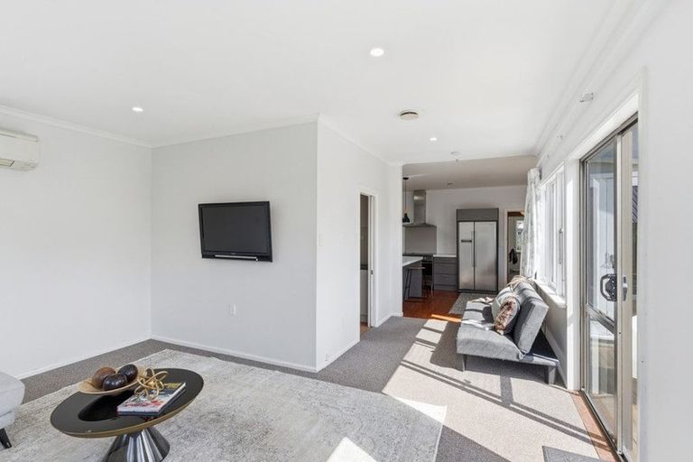 Photo of property in 1/68 Searells Road, Strowan, Christchurch, 8052