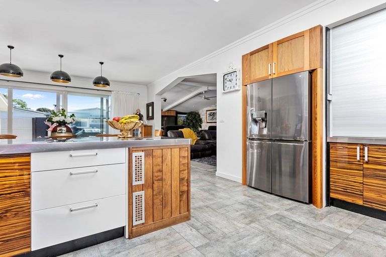 Photo of property in 24 Colville Street, Masterton, 5810