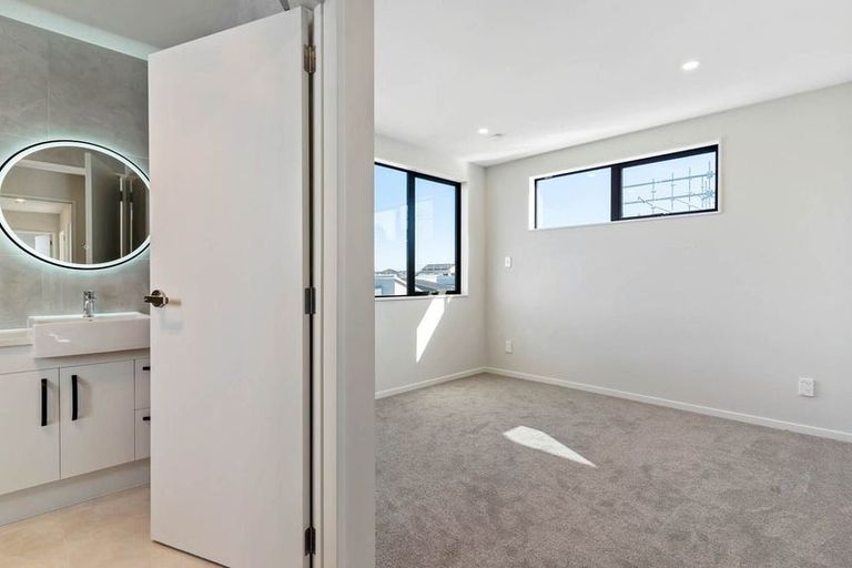 Photo of property in 36 Hoia Street, Papakura, 2110