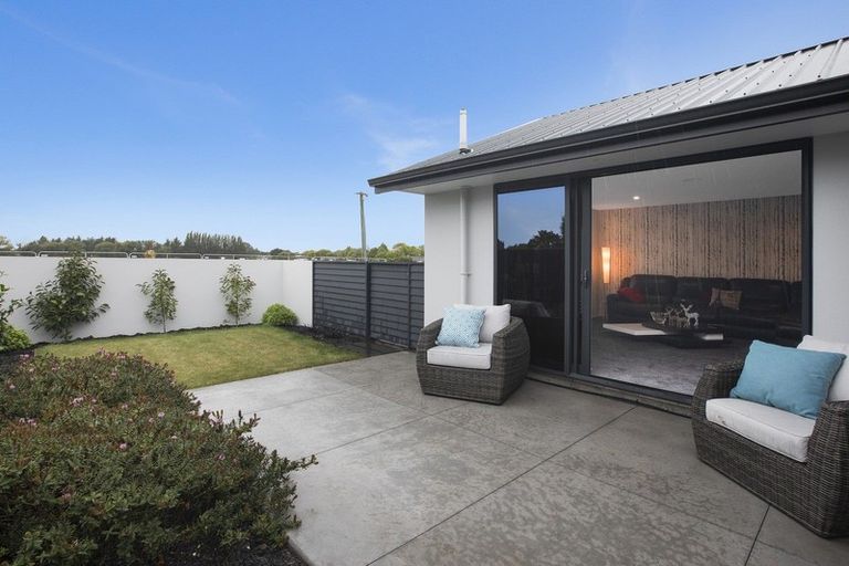 Photo of property in 211 Highsted Road, Casebrook, Christchurch, 8051