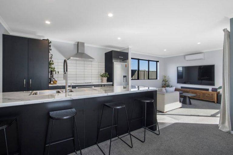Photo of property in 35 Sentinel Avenue, Omokoroa, 3114