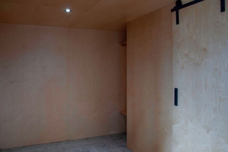 Photo of property in 27a Gamblins Road, Saint Martins, Christchurch, 8022