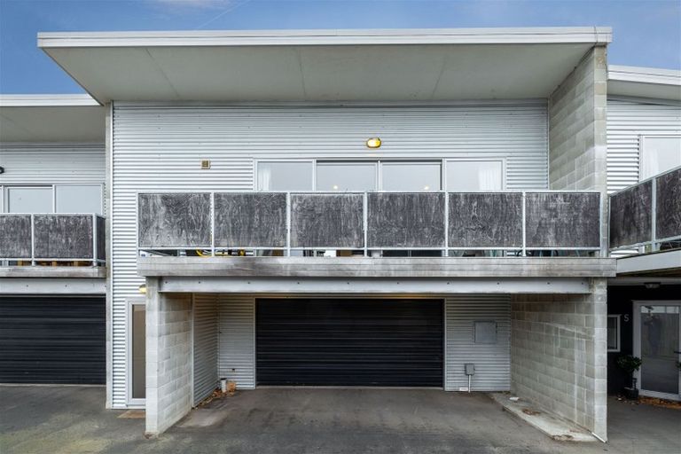 Photo of property in 532d Hereford Street, Linwood, Christchurch, 8011