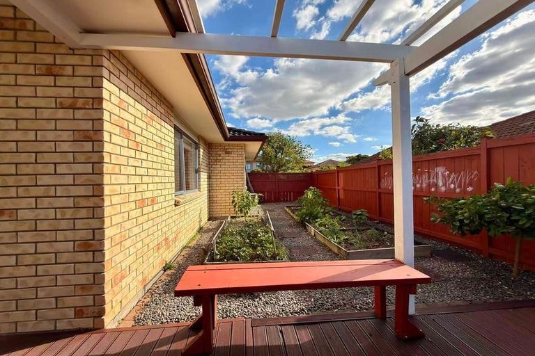 Photo of property in 10 Mary Forgham Drive, Greenhithe, Auckland, 0632