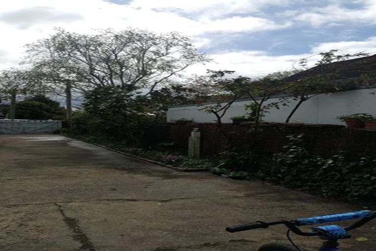Photo of property in 14 Maire Street, Woburn, Lower Hutt, 5010