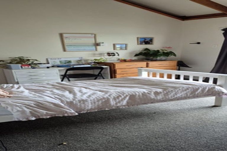 Photo of property in 9 Churchill Terrace, Waiuku, 2123