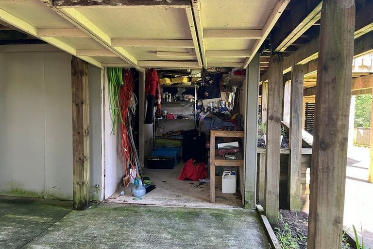 Photo of property in 3/27 Stanley Road, Glenfield, Auckland, 0629