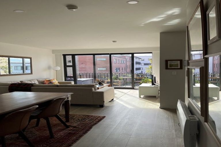 Photo of property in 202/2b Matatiki Street, Northcote, Auckland, 0627