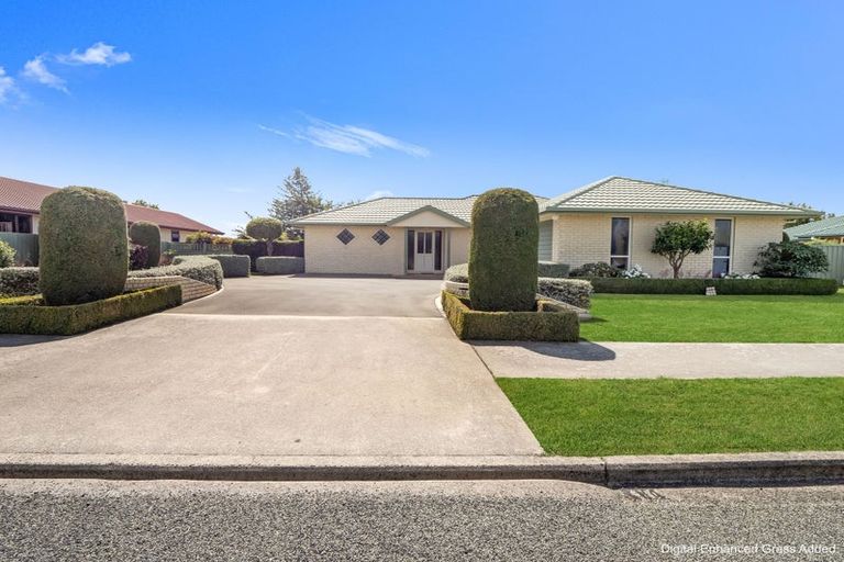 Photo of property in 16 Hannah Place, Holmes Hill, Oamaru, 9401