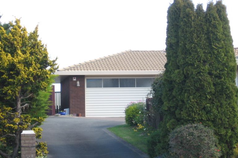 Photo of property in 9a The Green, Mount Maunganui, 3116