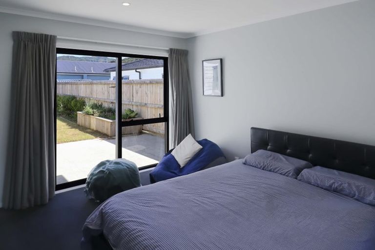 Photo of property in 4 Grovedale Square, Wainuiomata, Lower Hutt, 5014