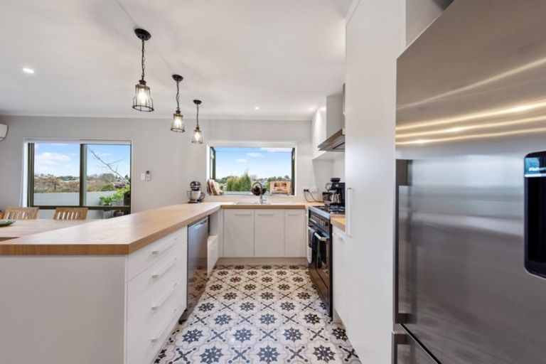 Photo of property in 56 Highgrove Place, Bethlehem, Tauranga, 3110