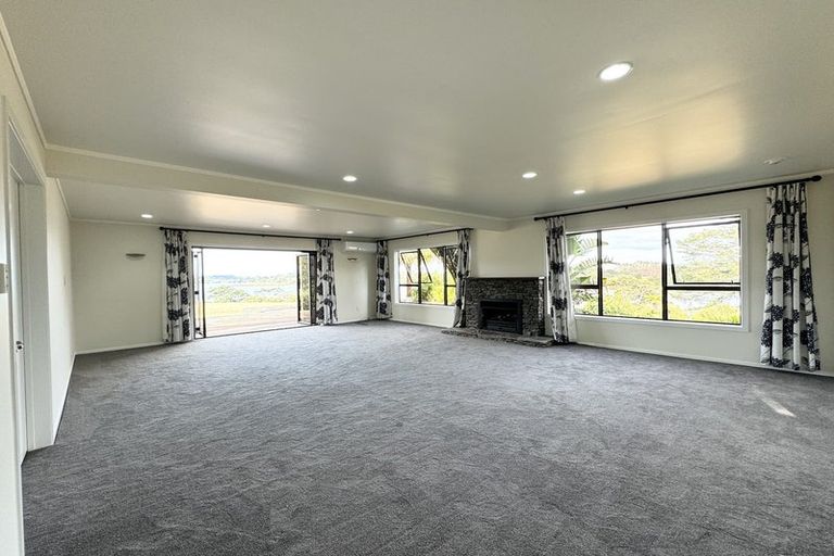 Photo of property in 71 James Paige Lane, Riverhead, Albany, 0793