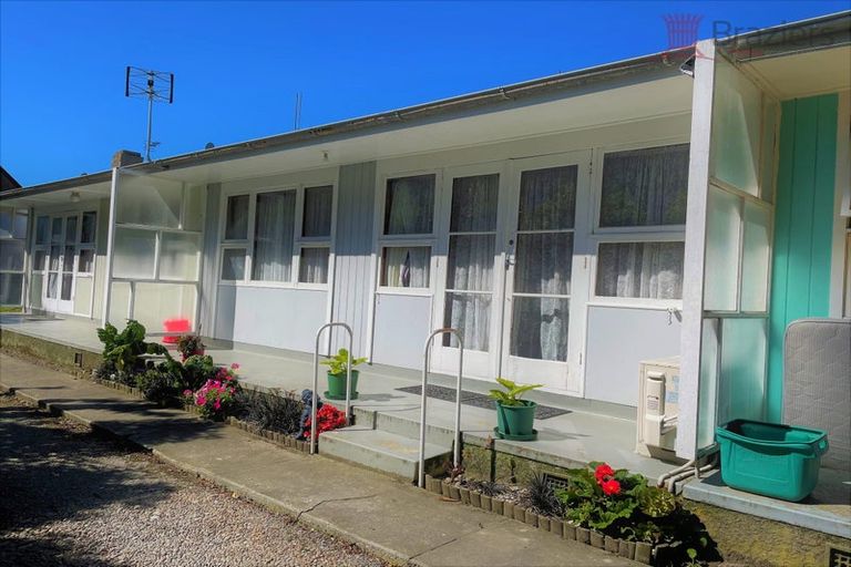 Photo of property in 4/447 Hereford Street, Linwood, Christchurch, 8011