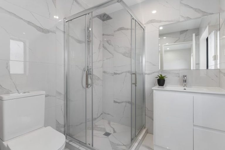 Photo of property in 4e Burbank Avenue, Manurewa, Auckland, 2102