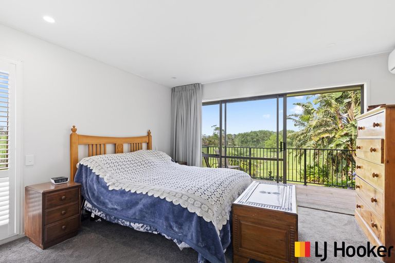 Photo of property in Glenbrook Beach Road, Glenbrook, 2681