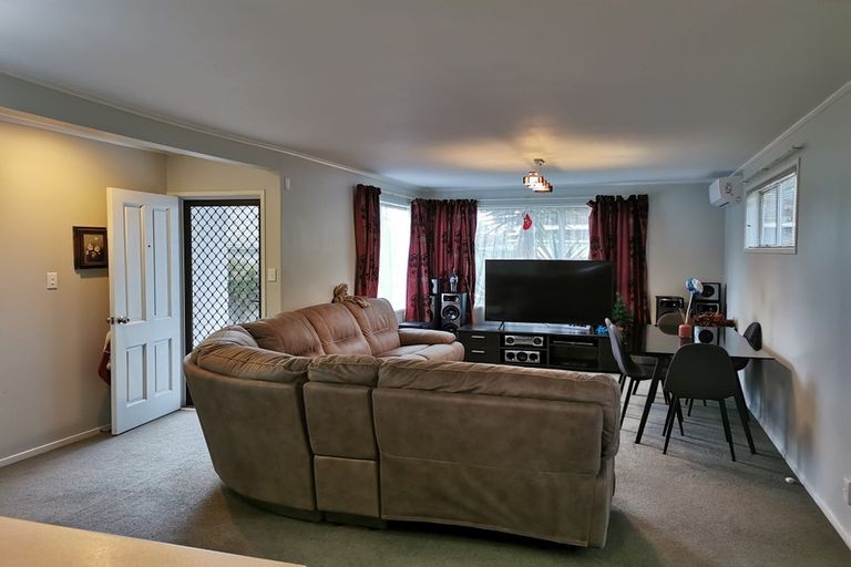 Photo of property in 4 Tree View Avenue, Glenfield, Auckland, 0629