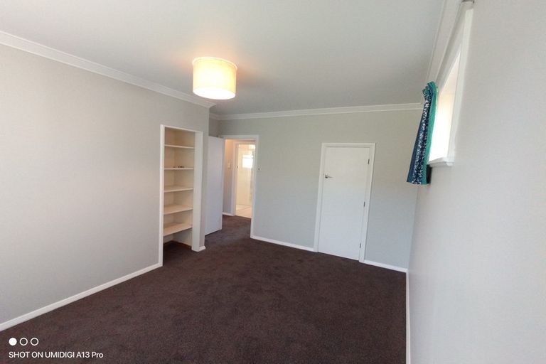 Photo of property in 59 Main Road, Wainuiomata, Lower Hutt, 5014