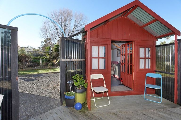 Photo of property in 9 Princess Street, Marton, 4710